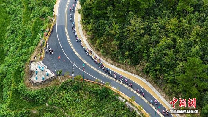 2025犀旺杯环黄山国际公路赛第二赛段：西班牙布